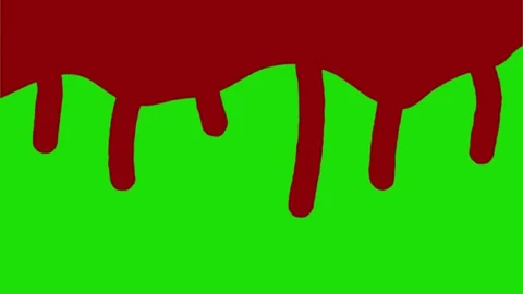 Realistic blood dripping transition effect covering green screen Vídeos de archivo 333624800