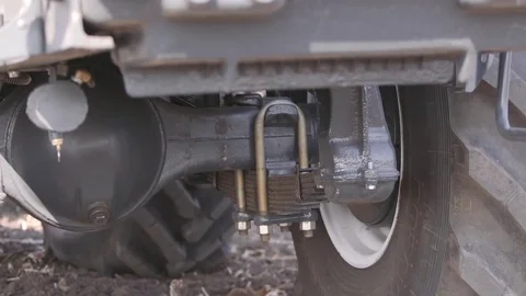 Rear axle of tractor Видео 83028659