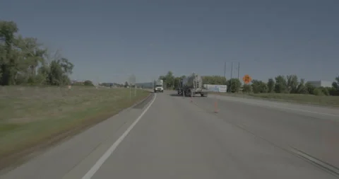 Rear driving plate - Highway 35 at Mile 60 Faribault Vídeo Stock 291473282