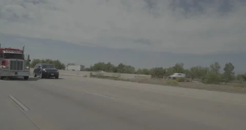 Rear left driving plate - Highway 25 at Mile 241 Weld County Vidéo 289564529