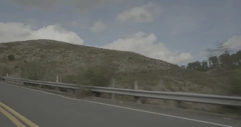 Rear left driving plate - Highway 1 at Mile 4, Tamalpais Valley Junction Vídeo Stock 295028378
