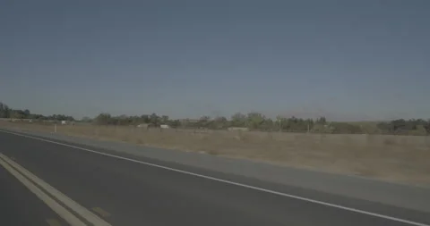 Rear left driving plate - Highway 108 at Lancaster Road, East Oakdale Vídeo Stock 295037831