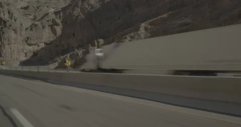 Rear left driving plate - I-15 at Mile 13 Beaver Dam Vídeo Stock 288335580