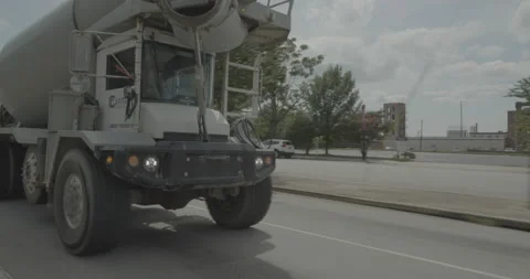 Rear left driving plate - Pendleton Street at Bull, Columbia Stock Footage 285084198