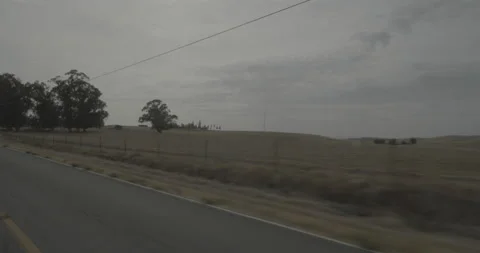 Rear left driving plate - Shiloh Road at Mile 4, Birds Landing Vídeos de archivo 293323676