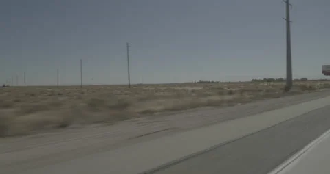 Rear right driving plate - Highway 14 at Patterson Road, Rosamond Vídeo Stock 293699145