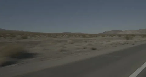 Rear right driving plate - Highway 15 at Mile 134, Baker Stockbeeldmateriaal 294584417