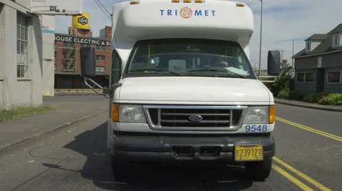 Rear view of a Driving Plate: Car travels on NW Nicolai Street in Portland, Stock Footage 59312562