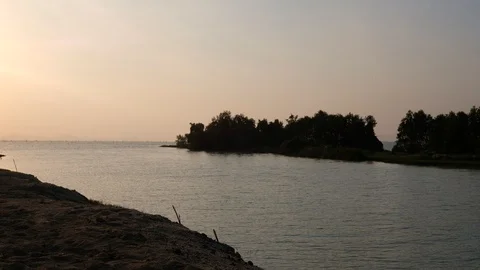 Rear view long tailed boat with lake scene.Man leave early morning and adventure Stock Footage 89624978