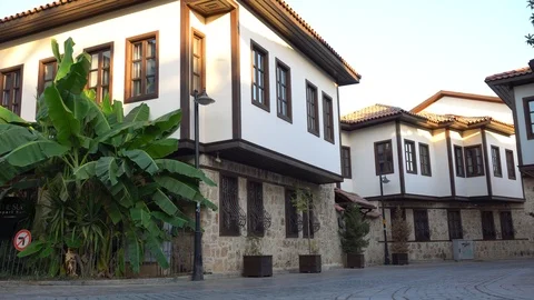 Rear View Of Man With Walking In Old City. Vidéo 105831224