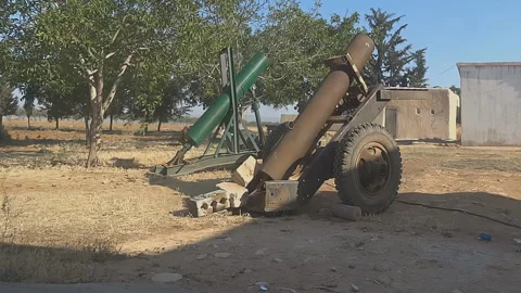 Rebels in Syria fired from improvised weapons Satan pipe Video stock 169240586