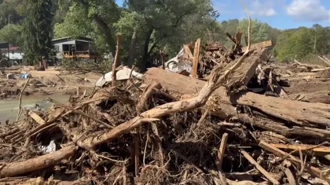 RECAP Hurricane Helene Causes Extensive Destruction In Southeast US 2 Vidéo 287414437