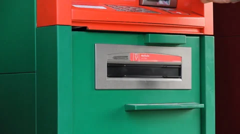 Receive banknote 스톡 동영상 34009556