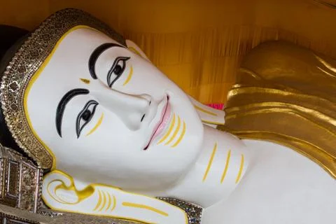 Reclining buddha Stock Photos