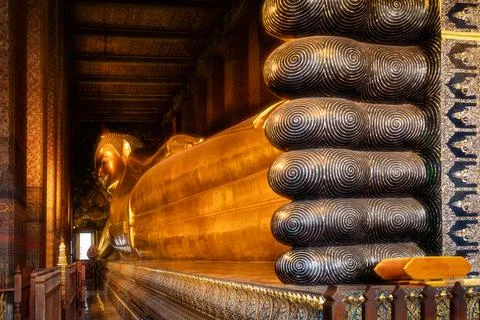 Reclining Buddha Stock Photos