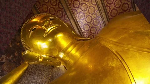 Reclining buddha in Wat Pho Stock Footage 71170433