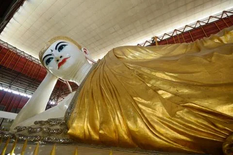 Reclining buddha yangon Stock Photos
