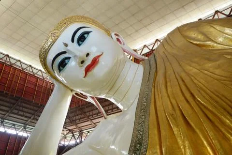 Reclining buddha yangon Stock Photos