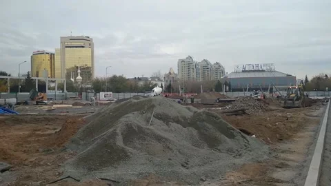 Reconstruction process in Nursultan (Astana) at the square Stock Footage 162666091