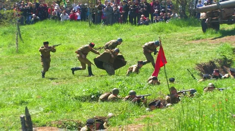 Reconstruction of the Second World War. The soldiers of the Soviet army. Stock Footage 5090422