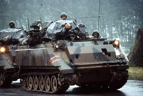 RECORD DATE NOT STATED A 227 mm multiple launch rocket system moves along ... 库存照片