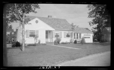 RECORD DATE NOT STATED 25 Homestead Park , Houses. Needham Building Collec... Fotos de archivo
