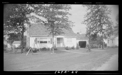 RECORD DATE NOT STATED 29 Homestead Park , Houses. Needham Building Collec... Fotos de archivo