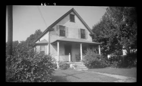 RECORD DATE NOT STATED 9 Colburn Street , Houses. Needham Building Collect... Fotos de archivo