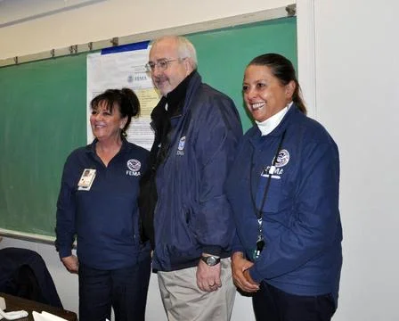 RECORD DATE NOT STATED Adminstrator Fugate with FEMA Reservists in Connect... Fotos Stock
