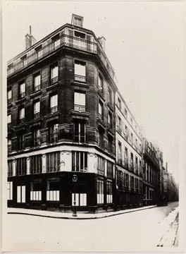 RECORD DATE NOT STATED  Angle of rue Baillif and rue de Valois. Paris (1 a... Stock Photos