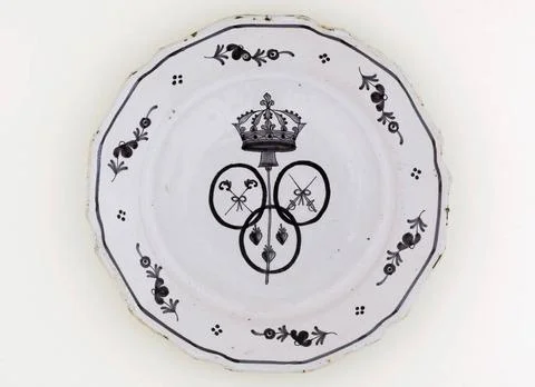 RECORD DATE NOT STATED  Anonymous. Plate. Earthenware. Around 1789. Paris,... 스톡 사진
