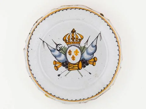 RECORD DATE NOT STATED  Anonymous. Plate. Earthenware. Paris, Carnavalet m... Photos