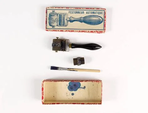 RECORD DATE NOT STATED  Anonymous. Set (clothing accessories). Automatic b... Photos
