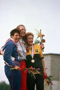 RECORD DATE NOT STATED Army SPECIALIST 5 Ruby E. Fox, left, a silver medal... Stock Photos