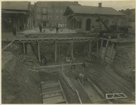 RECORD DATE NOT STATED Basic excavation at Eslöv s station house and tunne.. Stock Photos