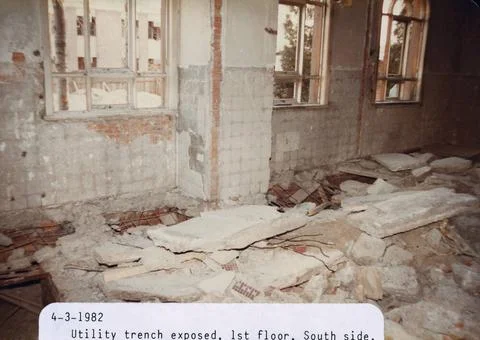 RECORD DATE NOT STATED Beijing - Annex Office Building - 1982, United Stat... Fotos de archivo
