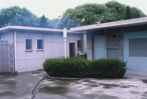 RECORD DATE NOT STATED Beijing - Chancery Office Building - 1979, United S... Fotos de archivo