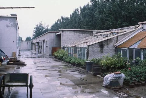 RECORD DATE NOT STATED Beijing - Chancery Office Building - 1979, United S... Fotos de archivo