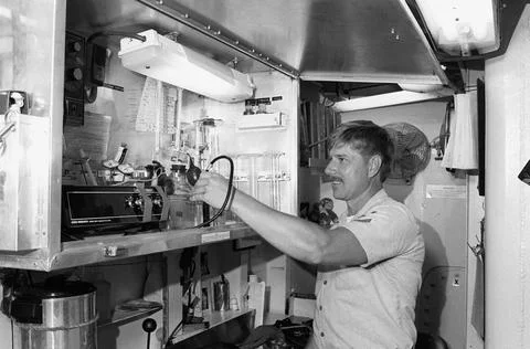 RECORD DATE NOT STATED Boiler Technician 3rd Class (BT3) Jeff Truett check... Stock Photos