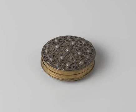 RECORD DATE NOT STATED  Box, 1600 - 1699 A round copper box with hinge. Co... Stock Photos