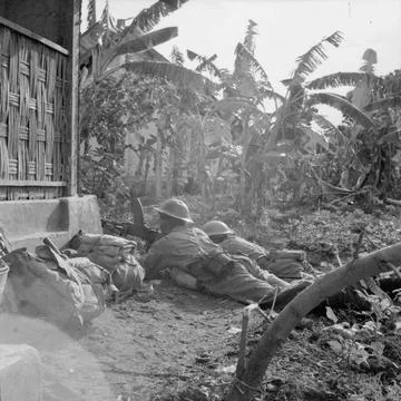 RECORD DATE NOT STATED  The British Occupation of Java Bren gunners of the... Stock-Fotos