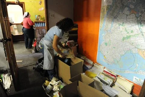 RECORD DATE NOT STATED Brooklyn, N.Y., Dec. 4, 2012 Local businesses owner... Fotos Stock