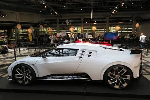 RECORD DATE NOT STATED Bugatti Centodieci (Baujahr 2022, moderne Interpret... Stock Photos