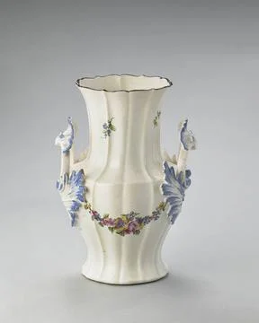 RECORD DATE NOT STATED  CÃ te ribbed on board ChantournÃ and two handles; . Photos