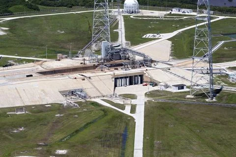 RECORD DATE NOT STATED  CAPE CANAVERAL, Fla. An aerial view shows construc... Photos