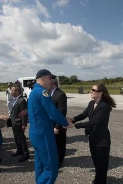 RECORD DATE NOT STATED  CAPE CANAVERAL, Fla. - At the Shuttle Landing Faci... 스톡 사진