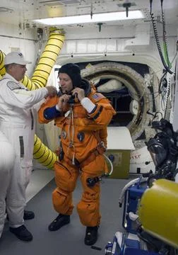 RECORD DATE NOT STATED  CAPE CANAVERAL, Fla. In the White Room on Launch P... Foto stock