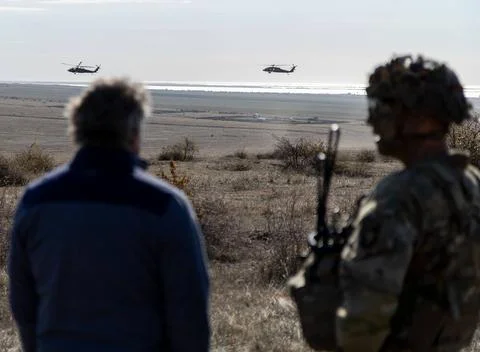 RECORD DATE NOT STATED CBS News correspondent Charlie DAgata visits 2nd B.. Stock Photos