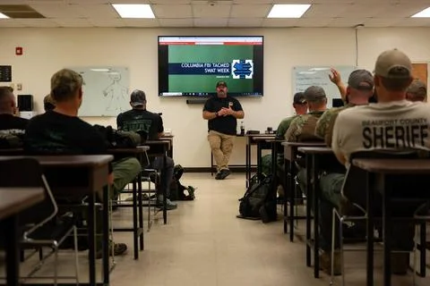 RECORD DATE NOT STATED Chad Smith, a paramedic with the Charleston Fire De... Foto stock