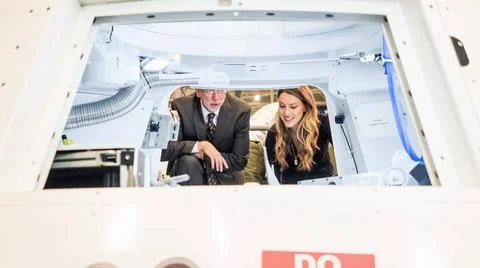 RECORD DATE NOT STATED  CNN s Rachel Crane talks to Orion program manager,... 스톡 사진